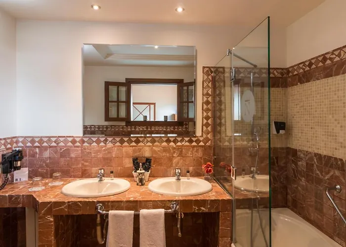 Laguna Nivaria & 4* San Cristóbal de La Laguna