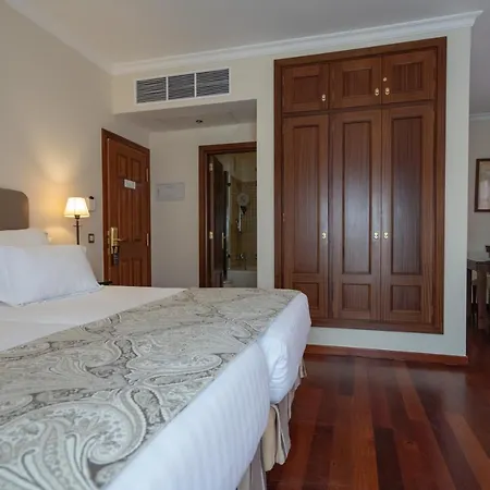 Hotell Laguna Nivaria &