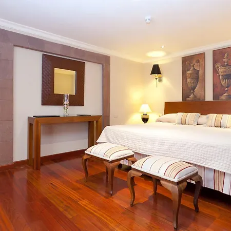 Laguna Nivaria & מלון 4*