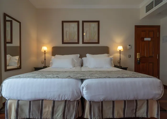 Hotel Laguna Nivaria & 4*