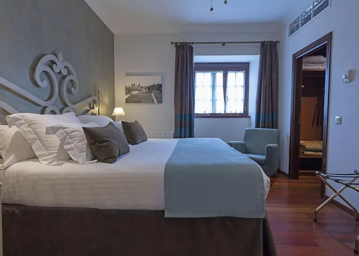 Hotel Laguna Nivaria & 4*